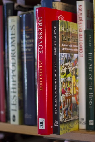 The American edition of my book, The Italian Tradition of Equestrian Art, side by side with Sylvia Loch's book on the shelf of the Equestrian Library of Queluz © PSML - Fabiano Teixeira